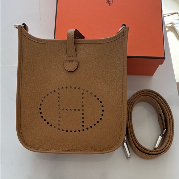 Hermes Handbags - Brand new Hermes mini evelyne biscuit brown neutral color with camel strap